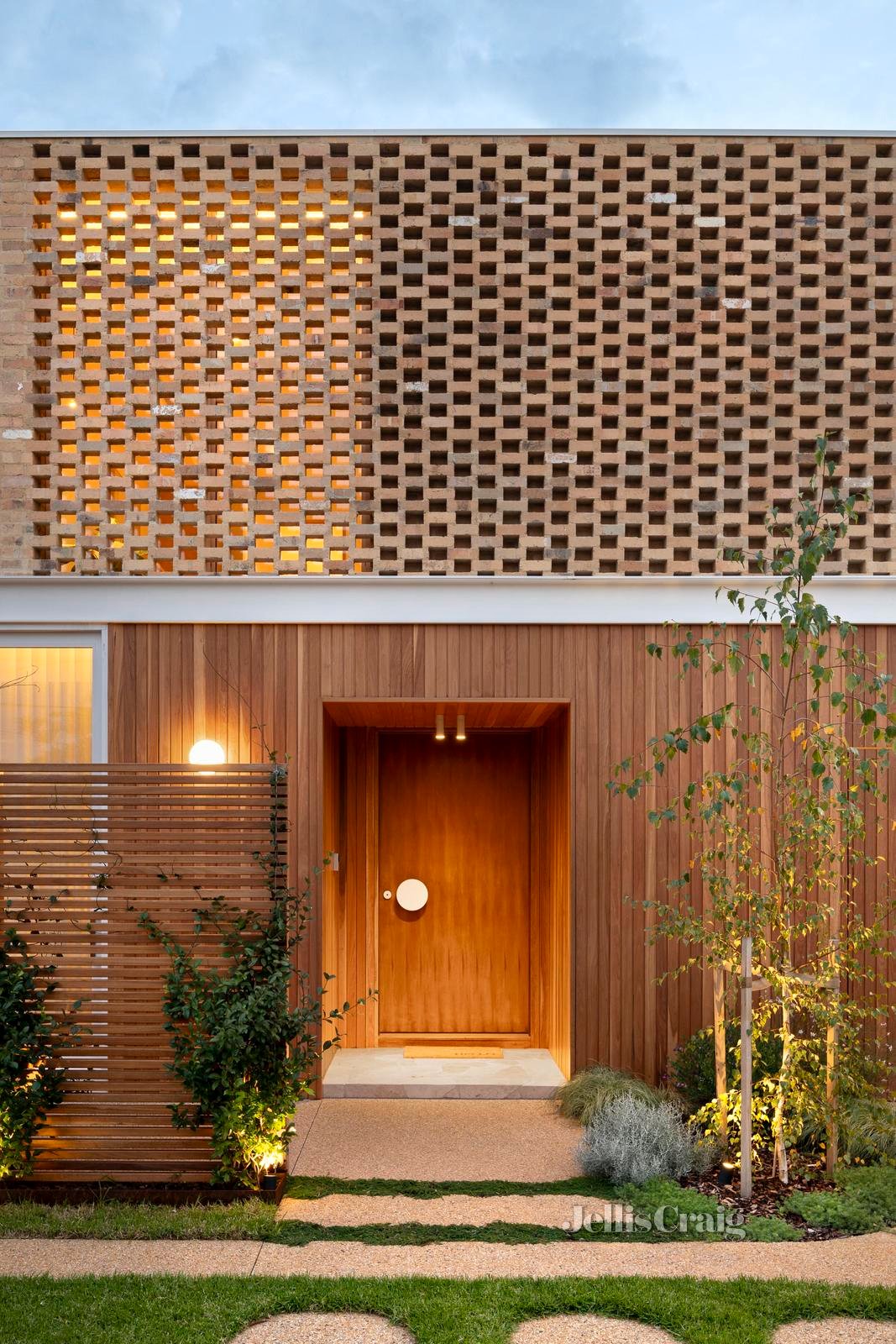 13 Hakatere Street, Northcote image 2