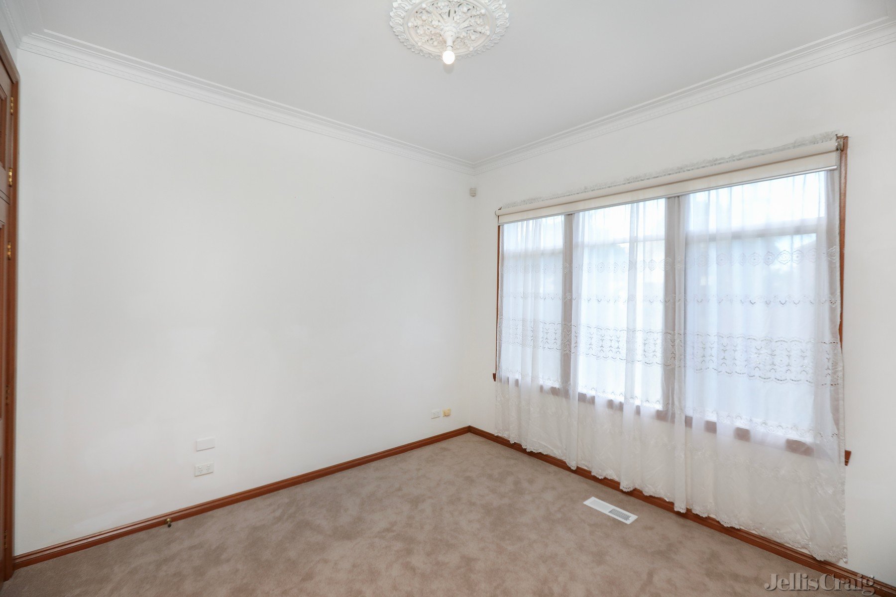 13 Harry Street, Thornbury image 10