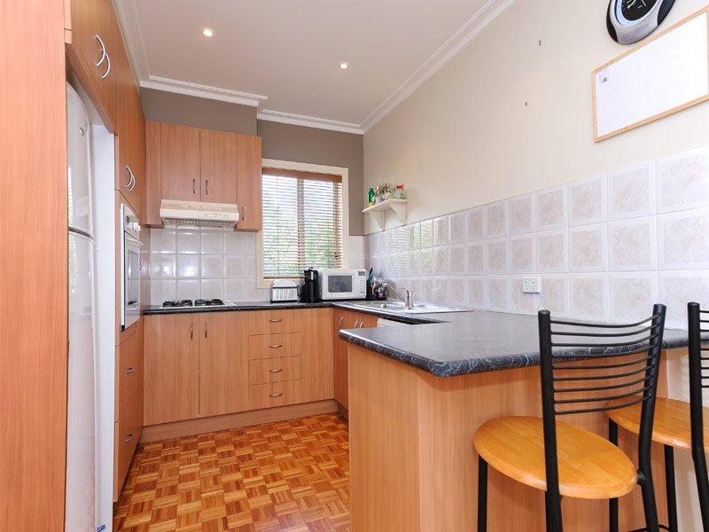 1/3 Havelock Street, Burwood image 2