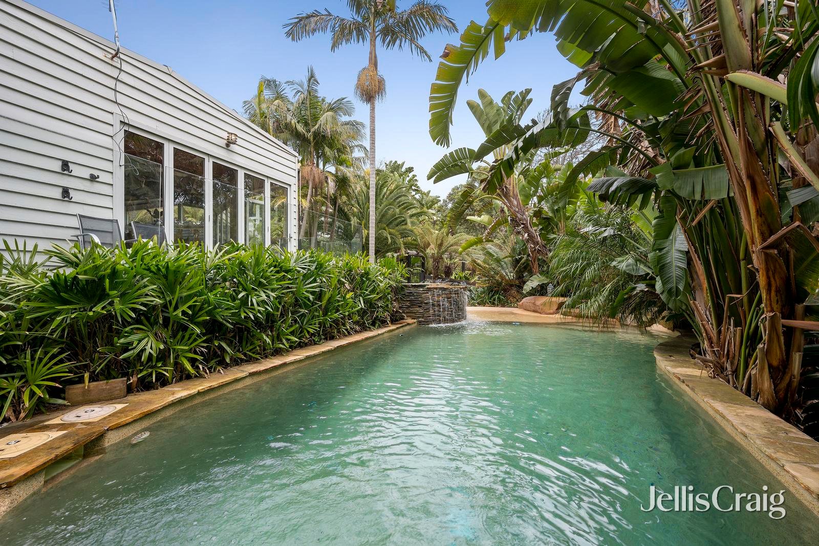 13 Heathfield Grove, Montrose image 2