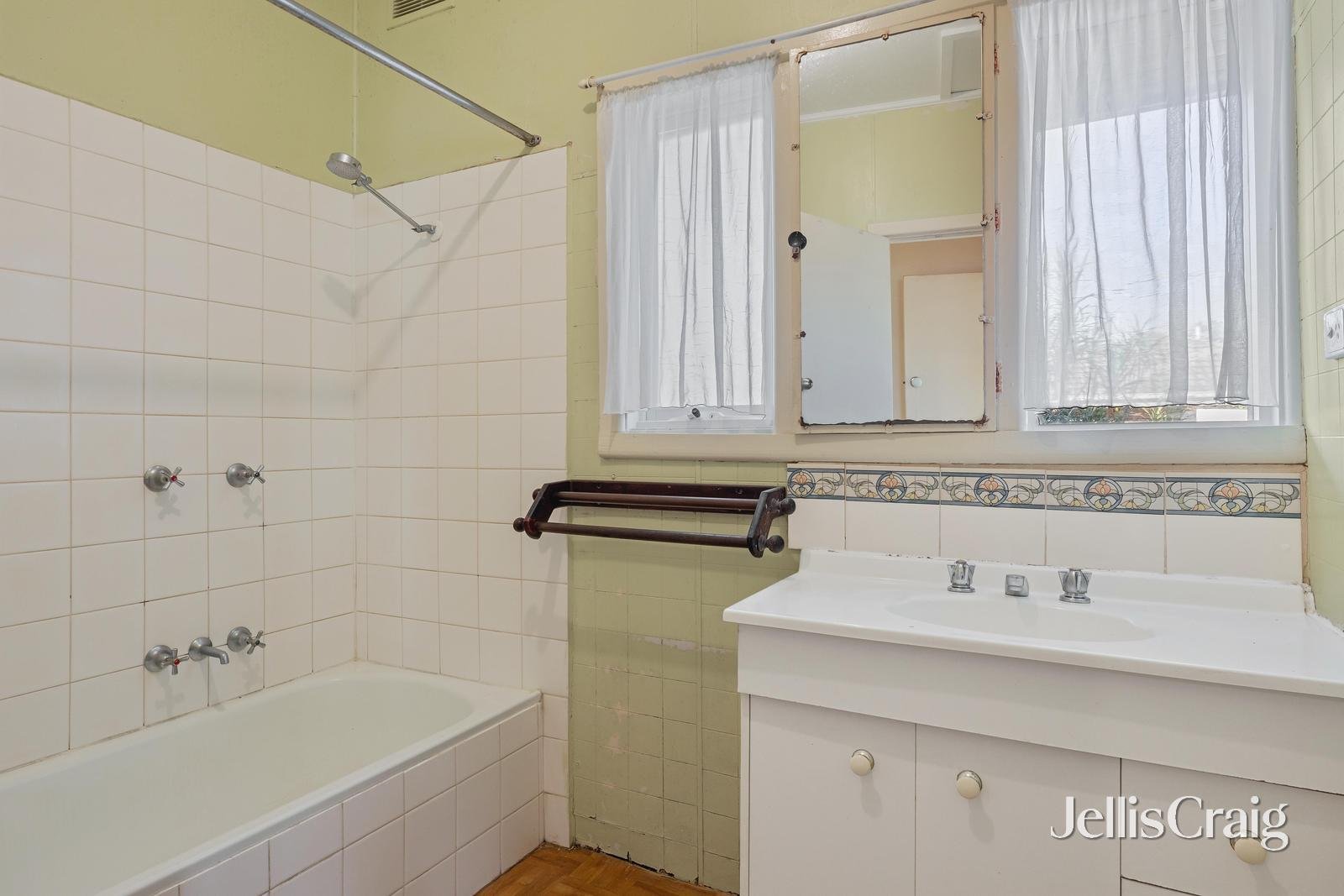 1/3 Herbert Street, Ringwood image 8