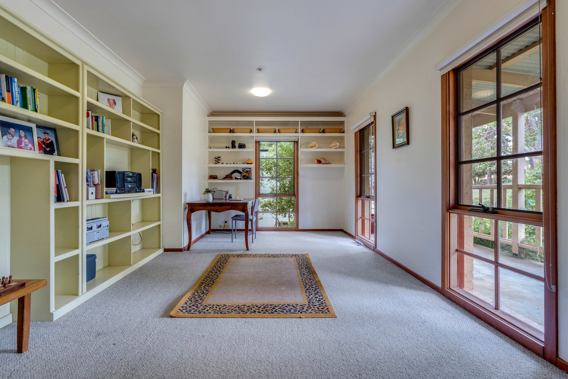 Property Gallery Thumbnail 9