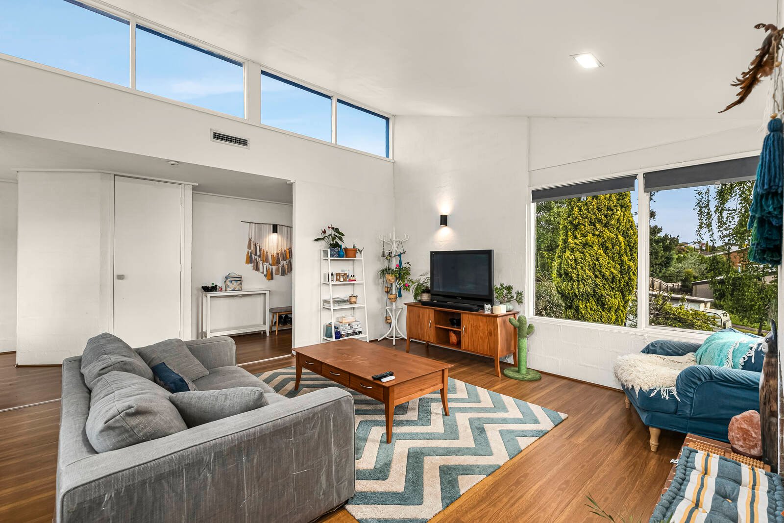 Property Gallery Thumbnail 4