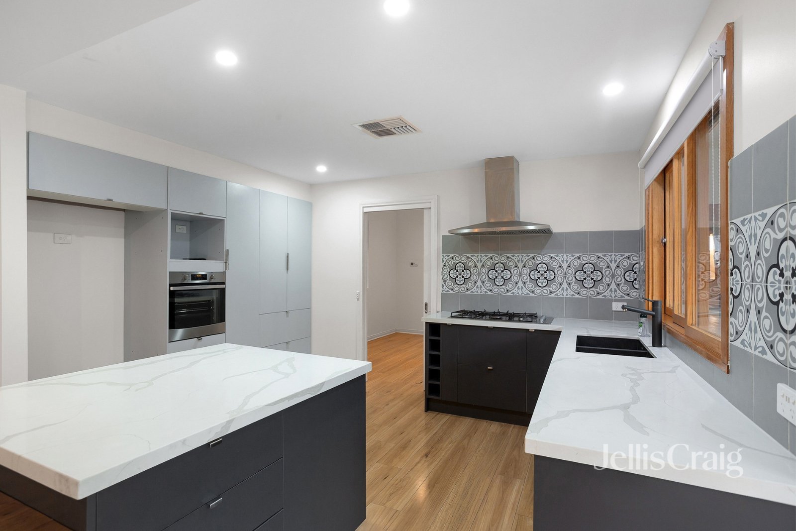 13 Honey Myrtle Rise, Eltham&nbsp;North image 3