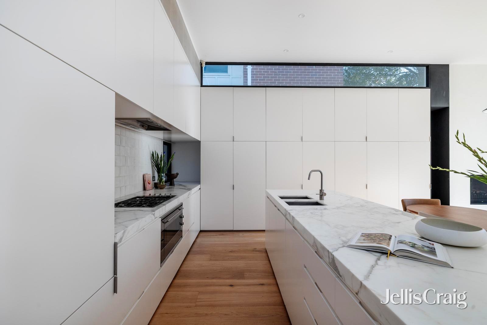 13 Hume Street, Armadale image 4