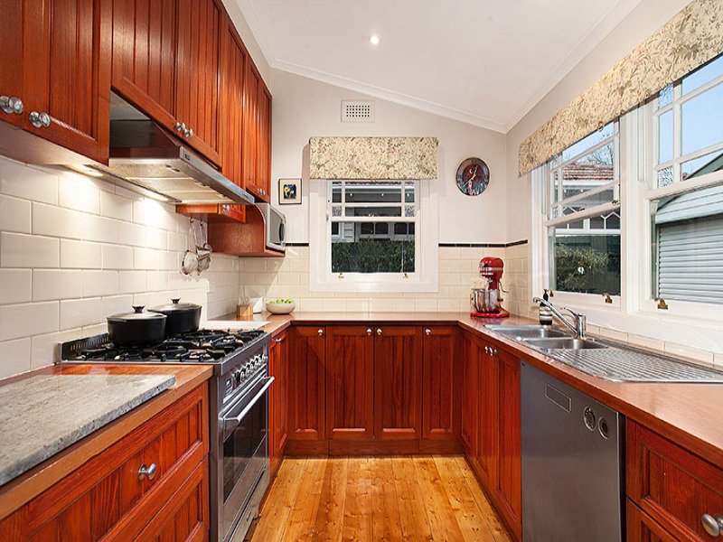 13 Inglisby Road, Mont Albert image 6