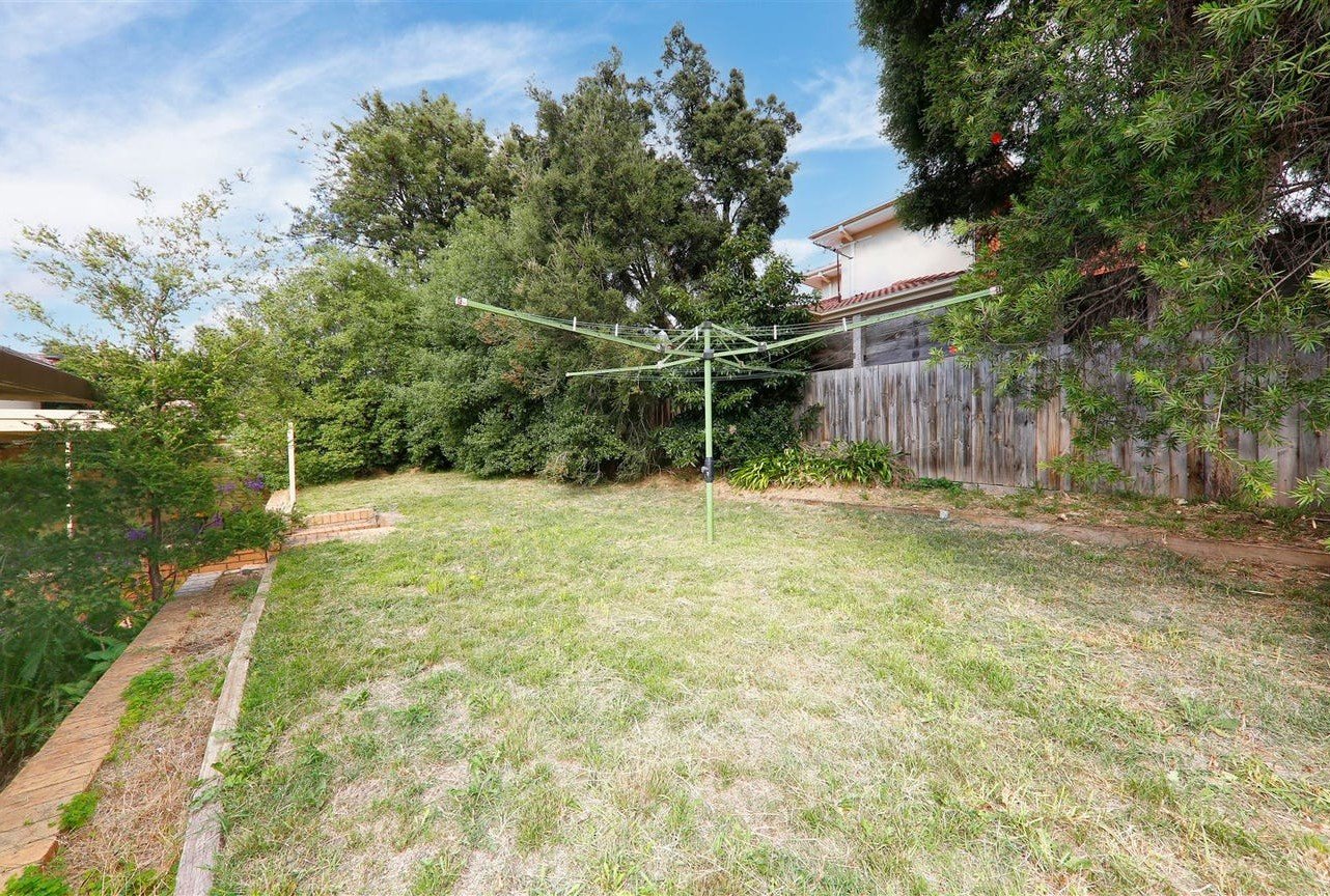 13 Ivanhoe Street, Glen&nbsp;Waverley image 11