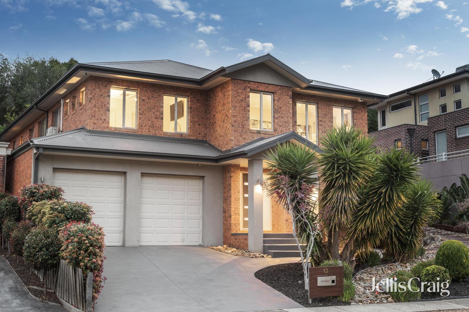 13 Jacaranda Drive, Diamond Creek image 1