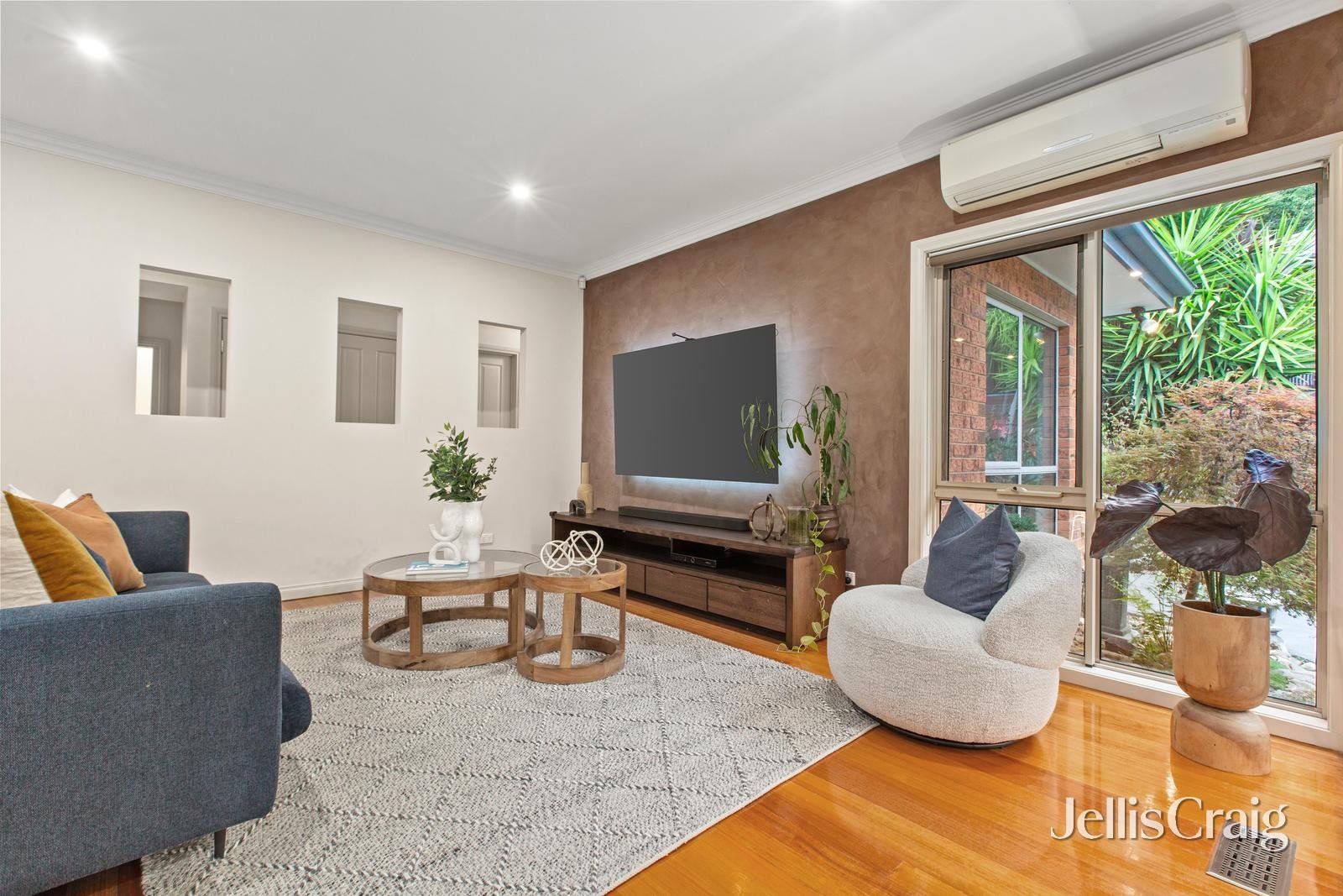 13 Jacaranda Drive, Diamond Creek image 3