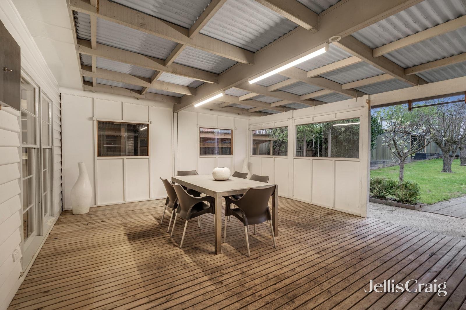 13 Jackson Street, Forest Hill image 10