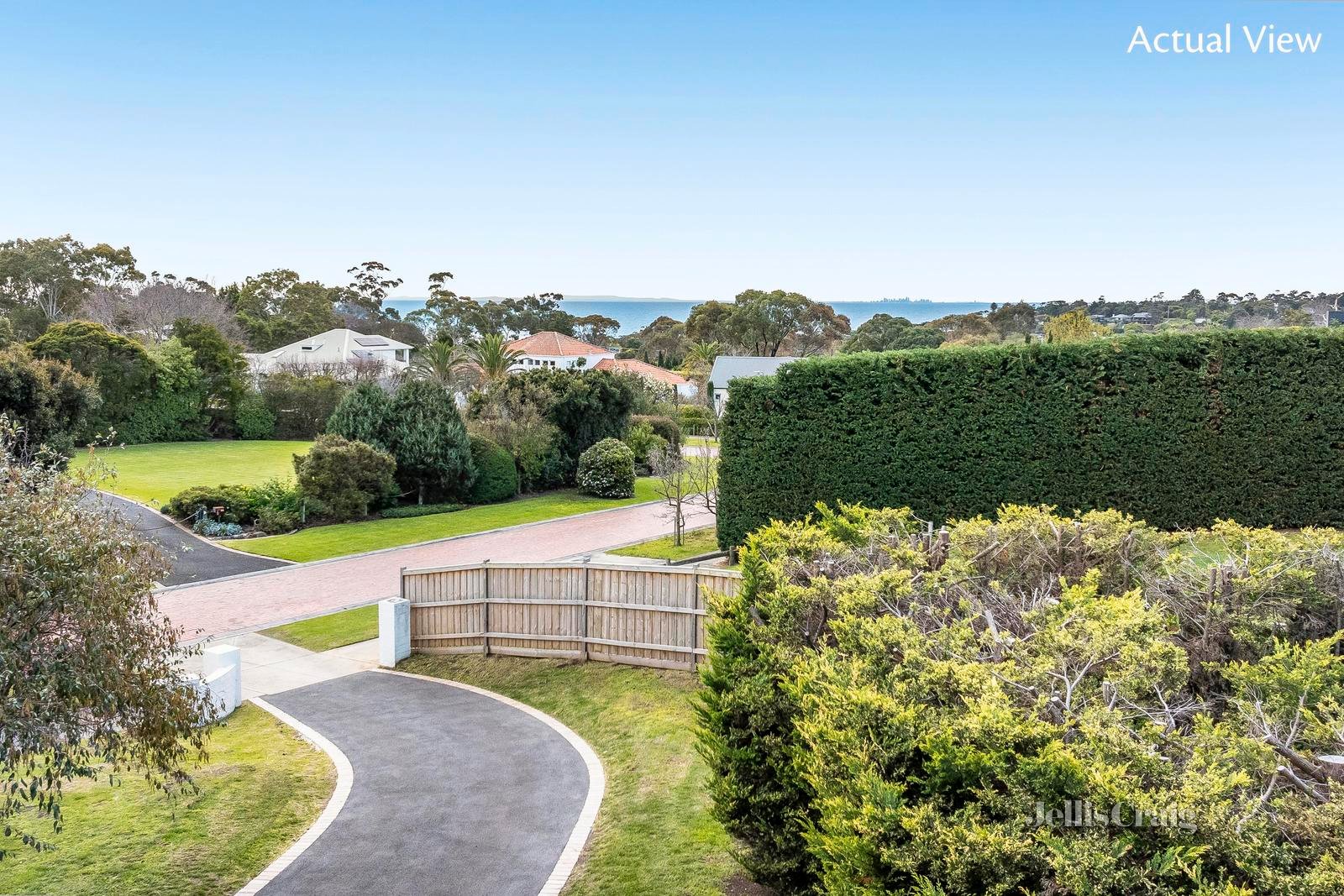 13 James Court, Mount Martha image 3