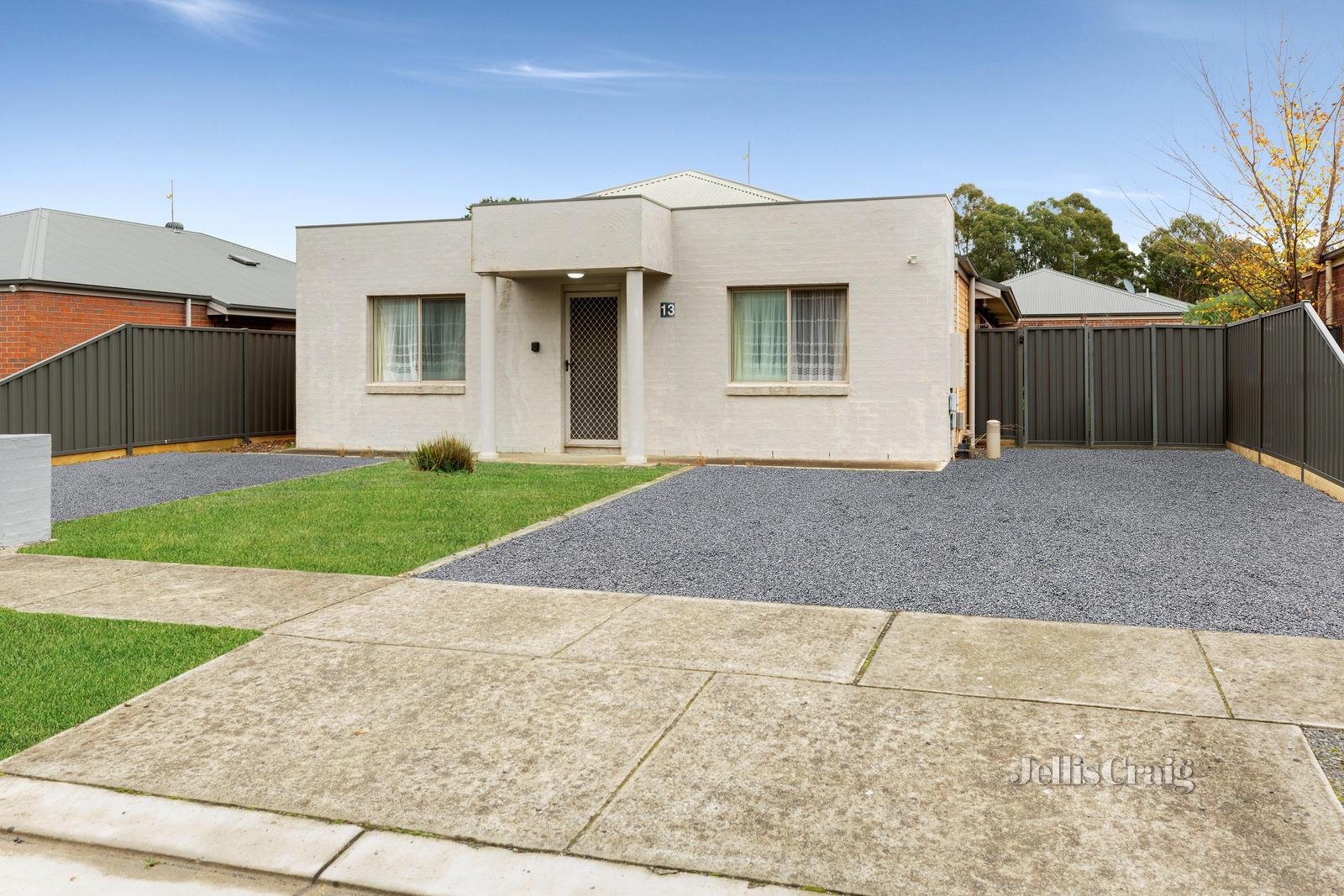 13 Jemacra Place, Mount Clear image 17