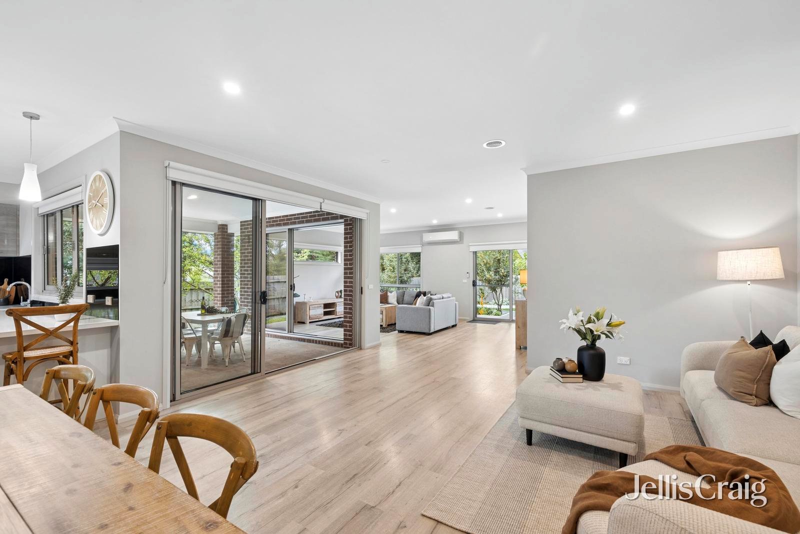 13 Jones Court, Woodend image 5