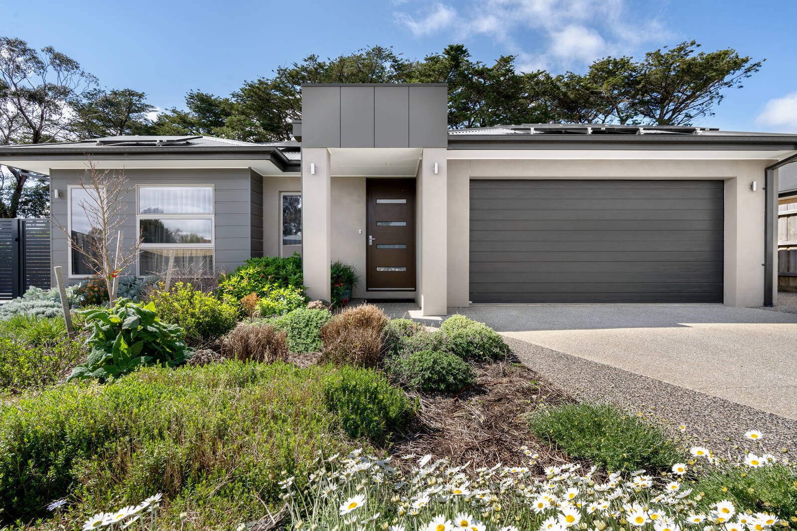 Property Gallery - Main Image