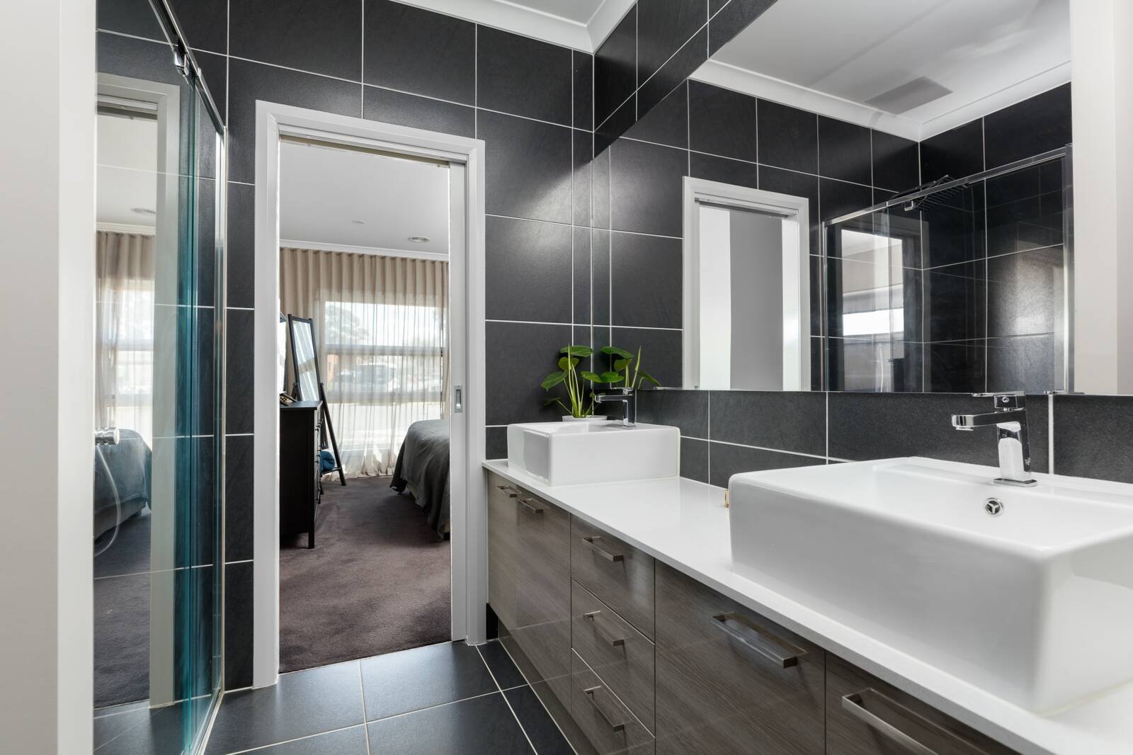 Property Gallery Thumbnail 5