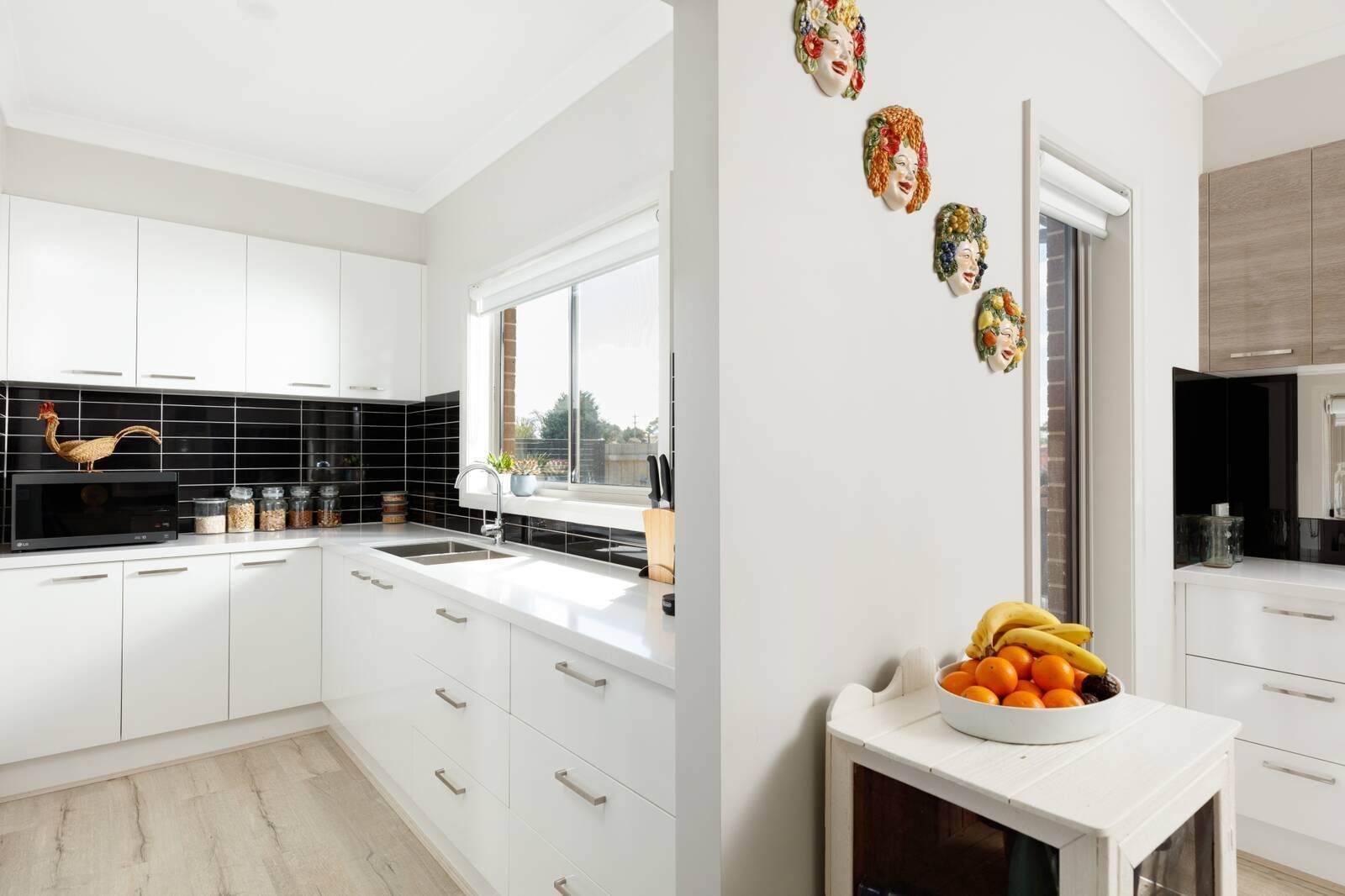 Property Gallery Thumbnail 8
