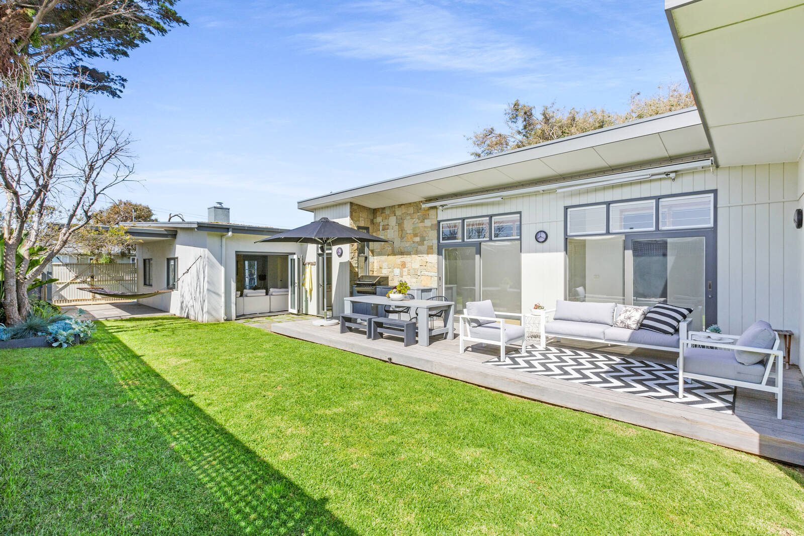 Property Gallery - Main Image