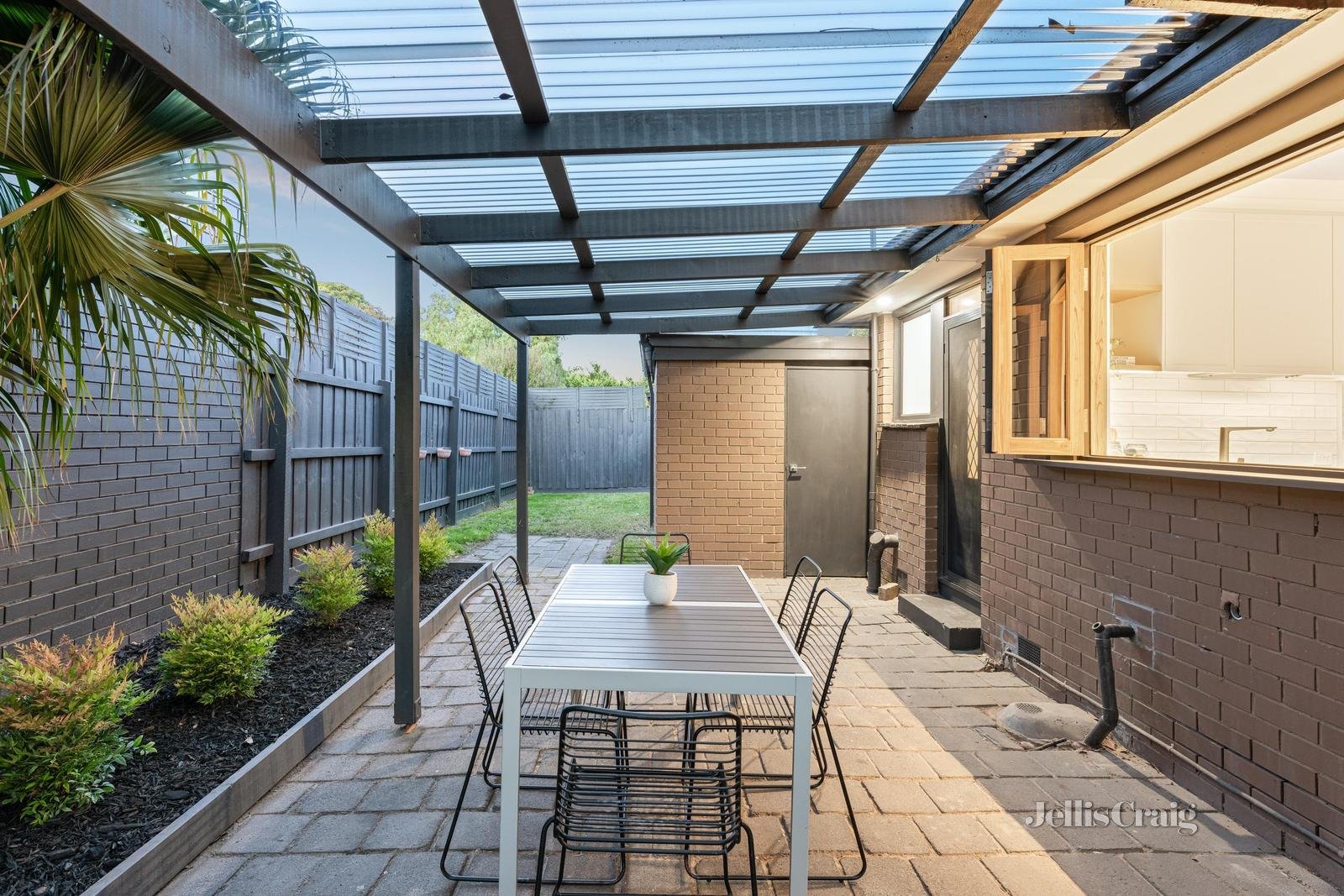 1/3 Keefer Street, Mordialloc image 13