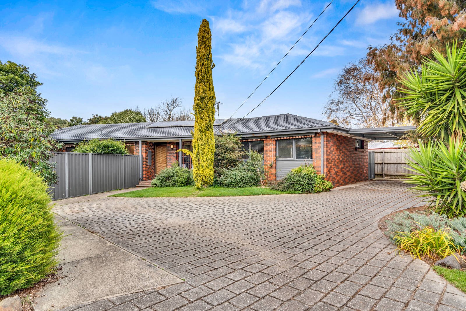 Property Gallery Thumbnail 3