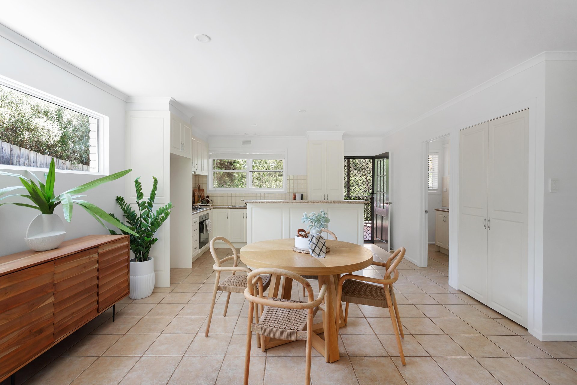 1/3 Kenarra Court, Hurstbridge image 12