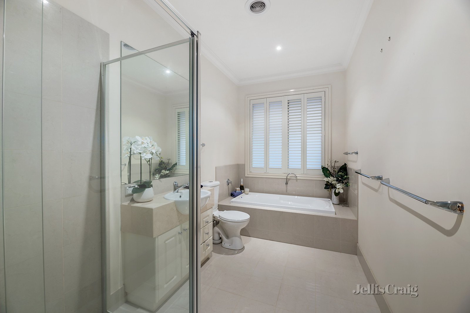 13 Kensington Place, Templestowe image 8