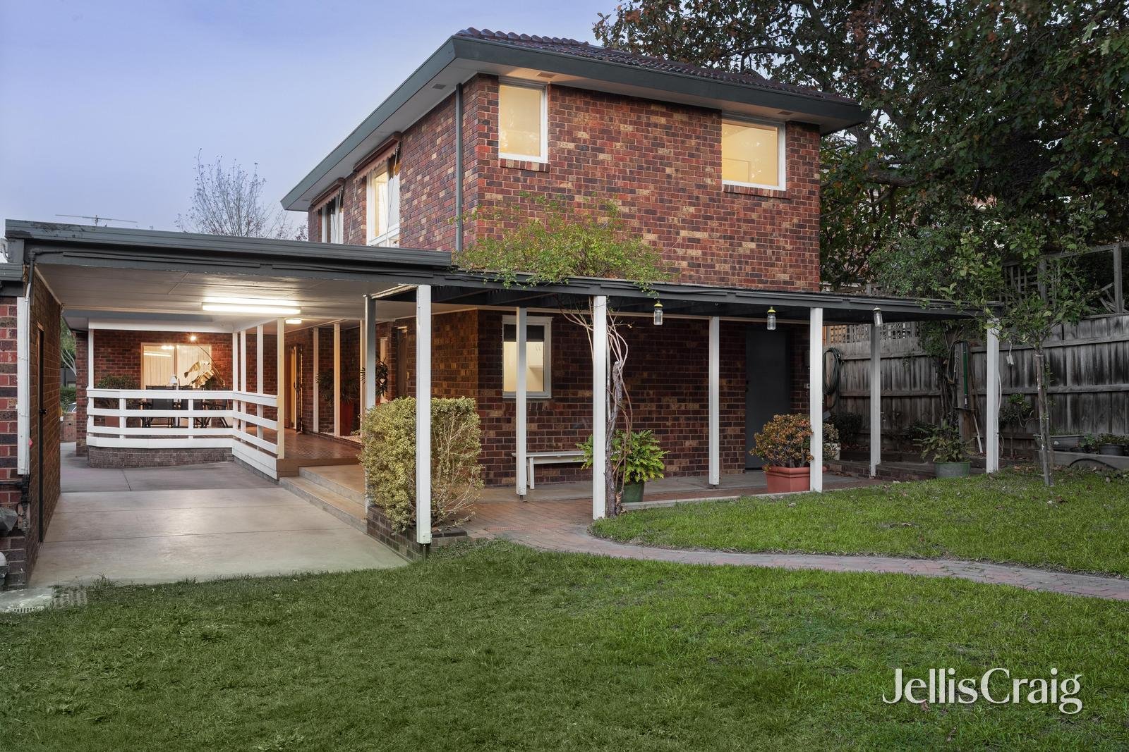 13 Kerry Parade, Balwyn image 10