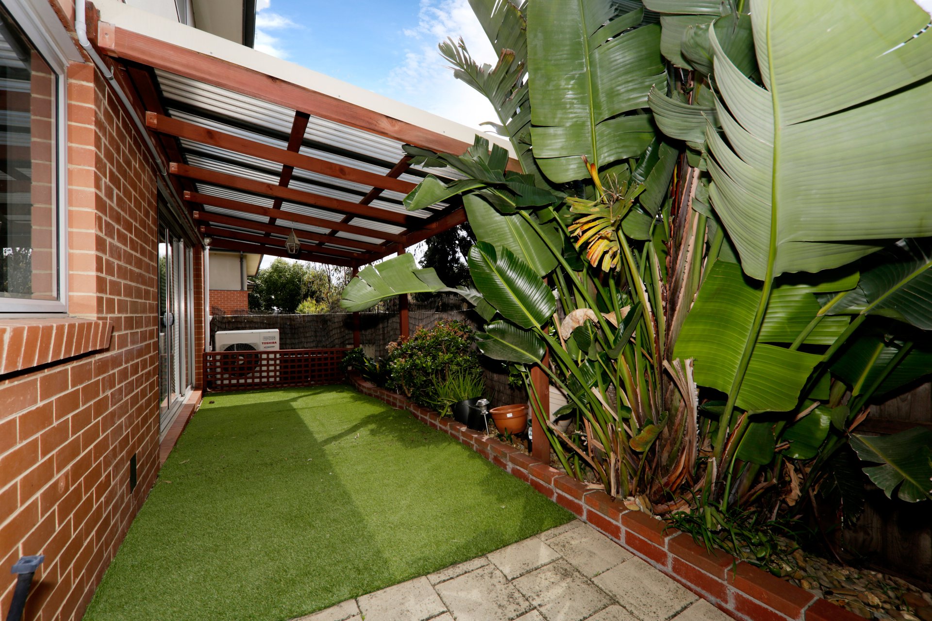 1/3 Keylana Boulevard, Mount Waverley image 6