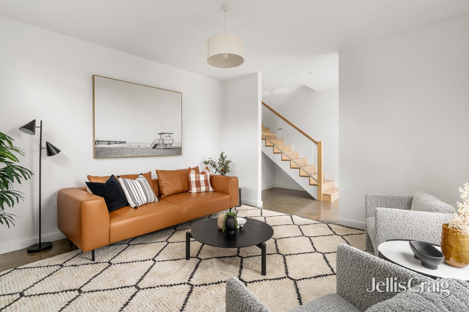 13 Kingham Street, Newport image 2