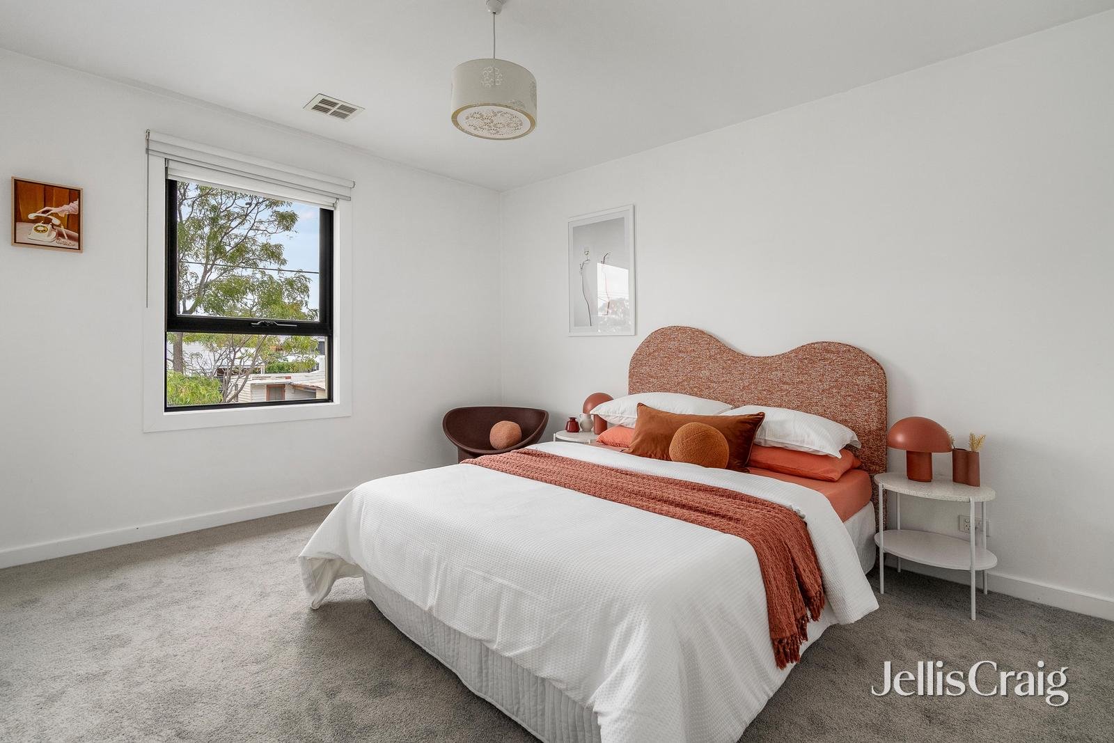 13 Kingham Street, Newport image 12