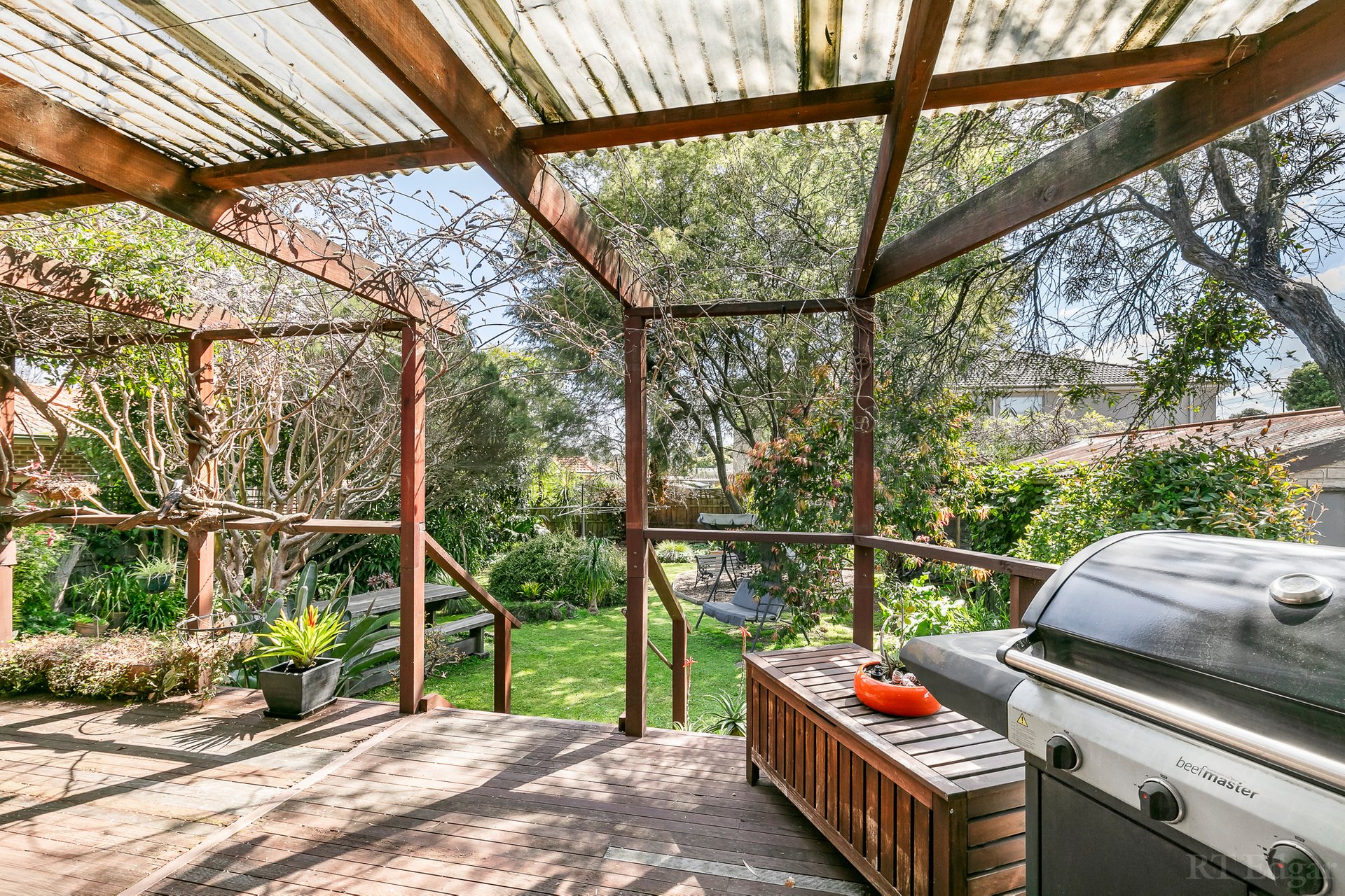 Property Gallery Thumbnail 7