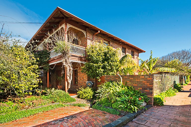 13 Kitchener Street Mentone