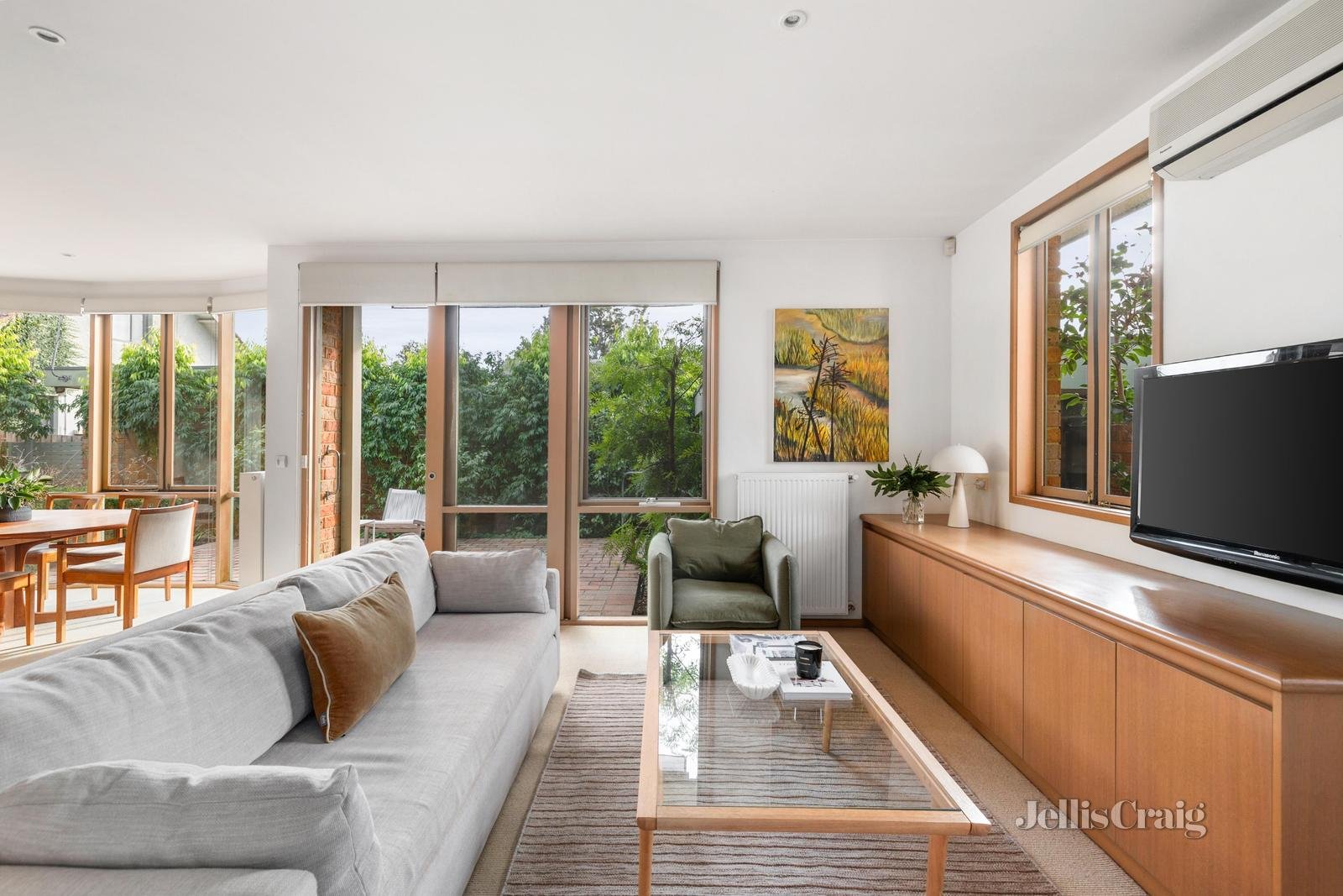 13 Lady Lochs Drive, Kew image 2