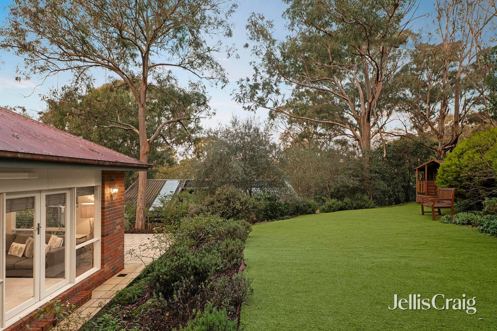 13 Laleham Court, Eltham image 19