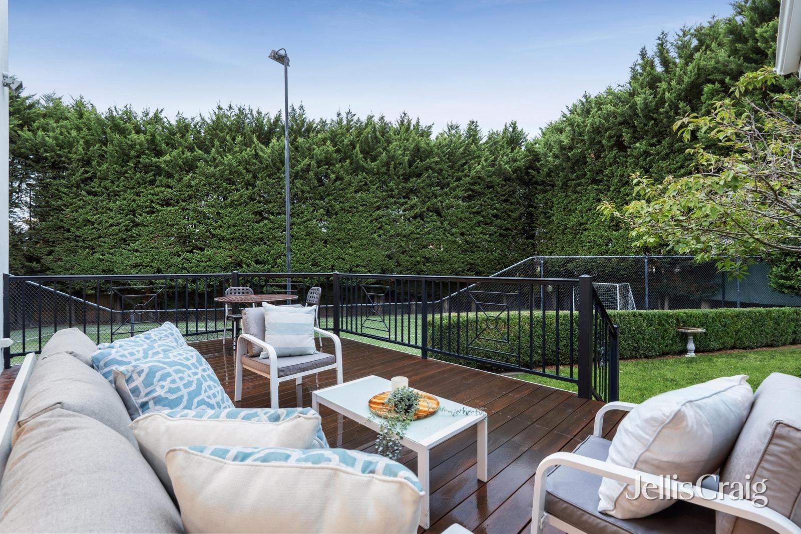 13 Larnaca Court, Templestowe image 13