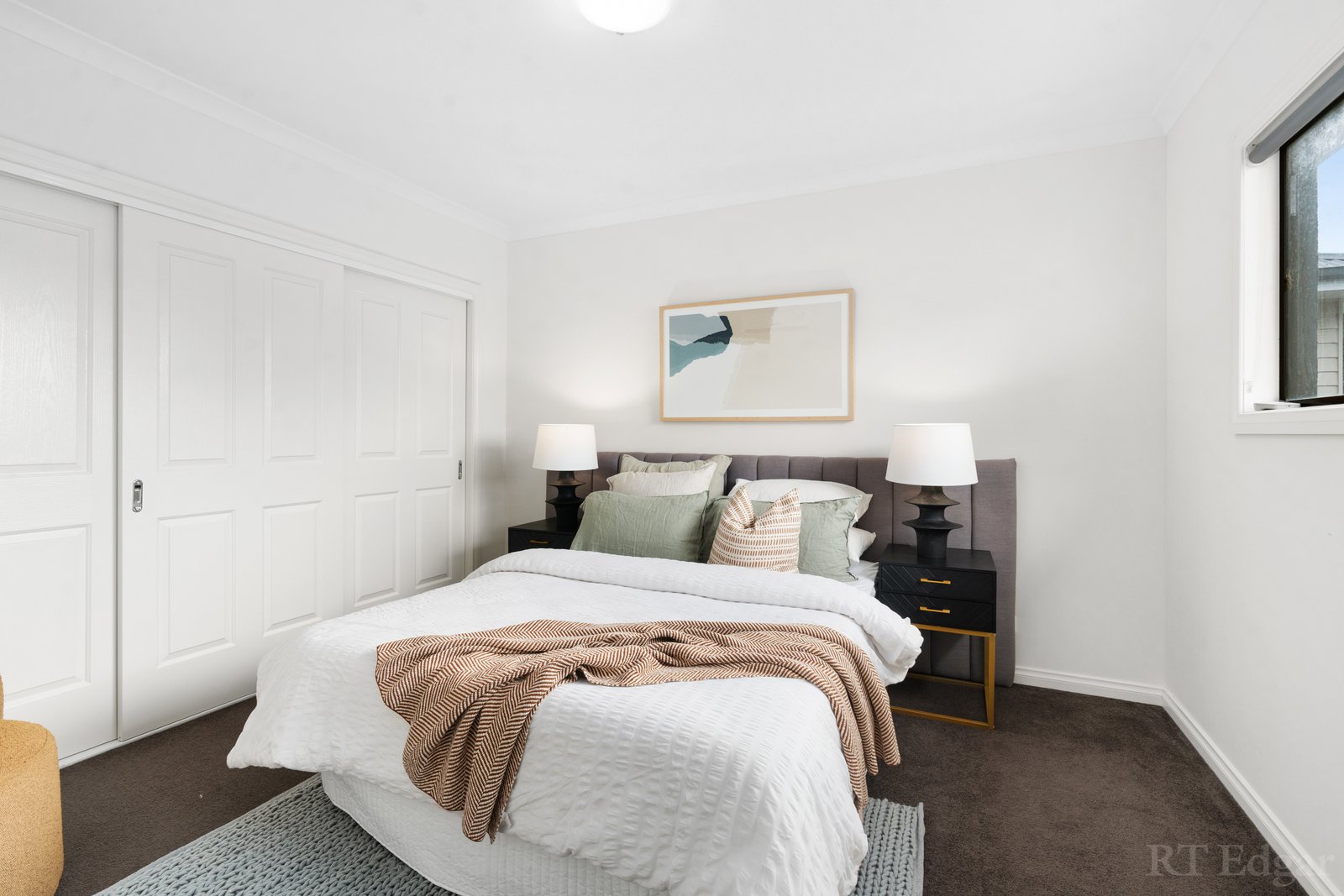 Property Gallery Thumbnail 4