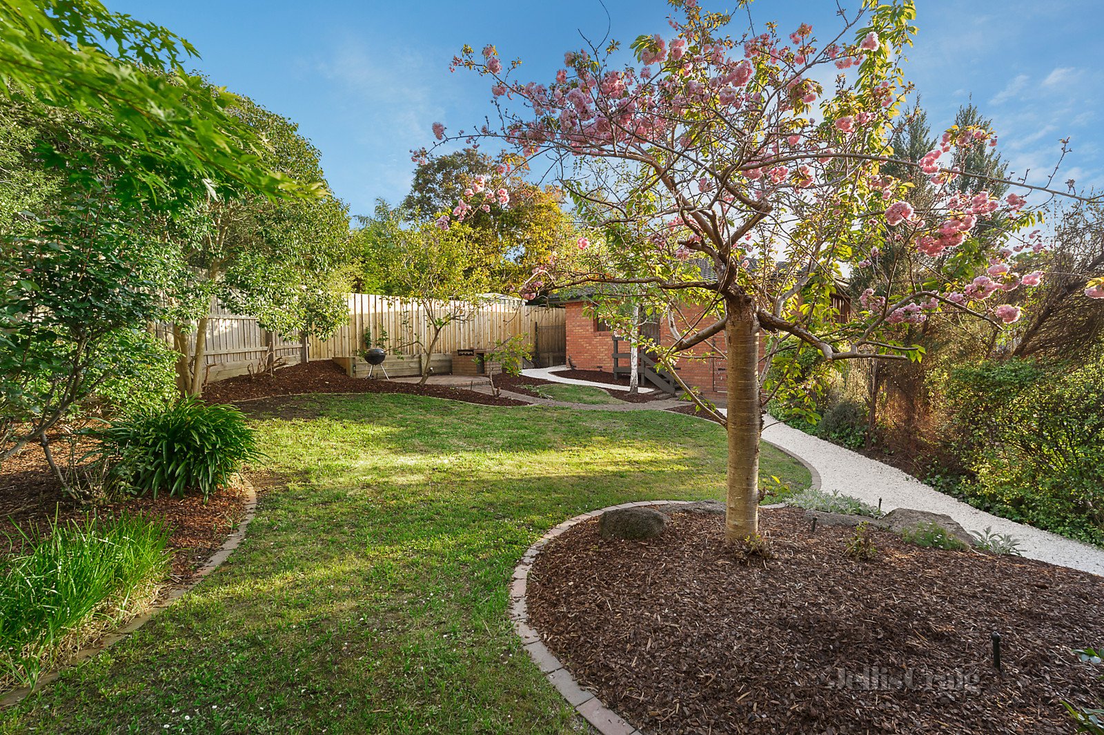 13 Lawsons Court, Templestowe image 7