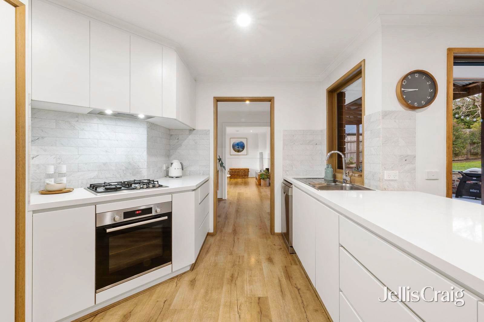 13 Layton Crescent, Mount Martha image 6