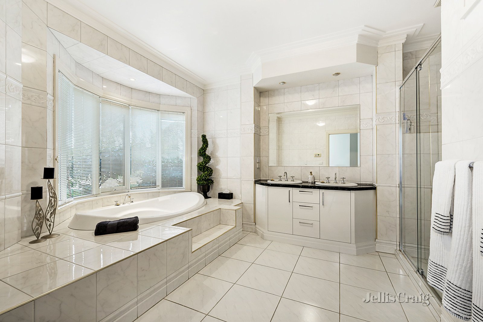 13 Lempriere Close, Templestowe image 10