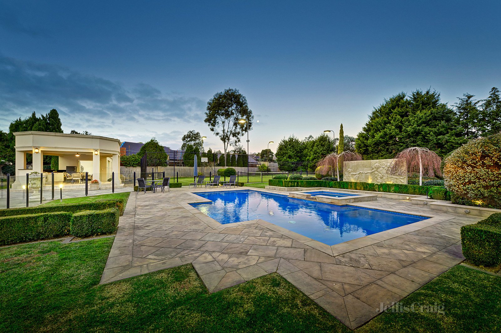 13 Lempriere Close, Templestowe image 12