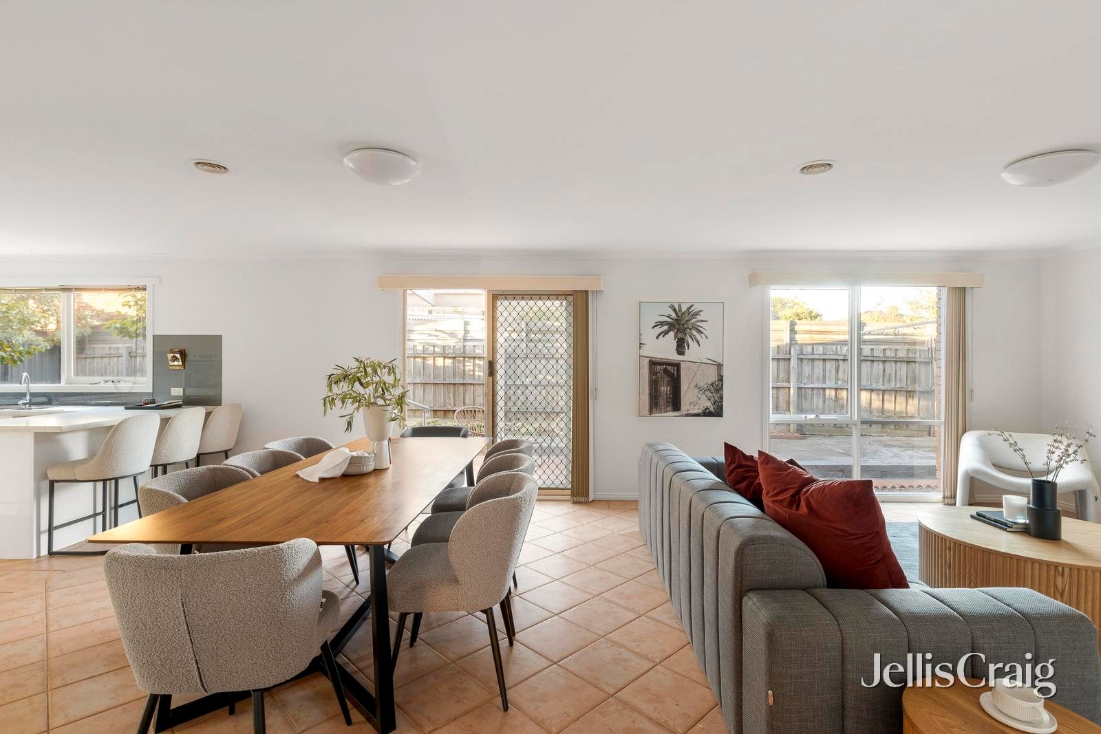 13 Liat Way, Greensborough image 7