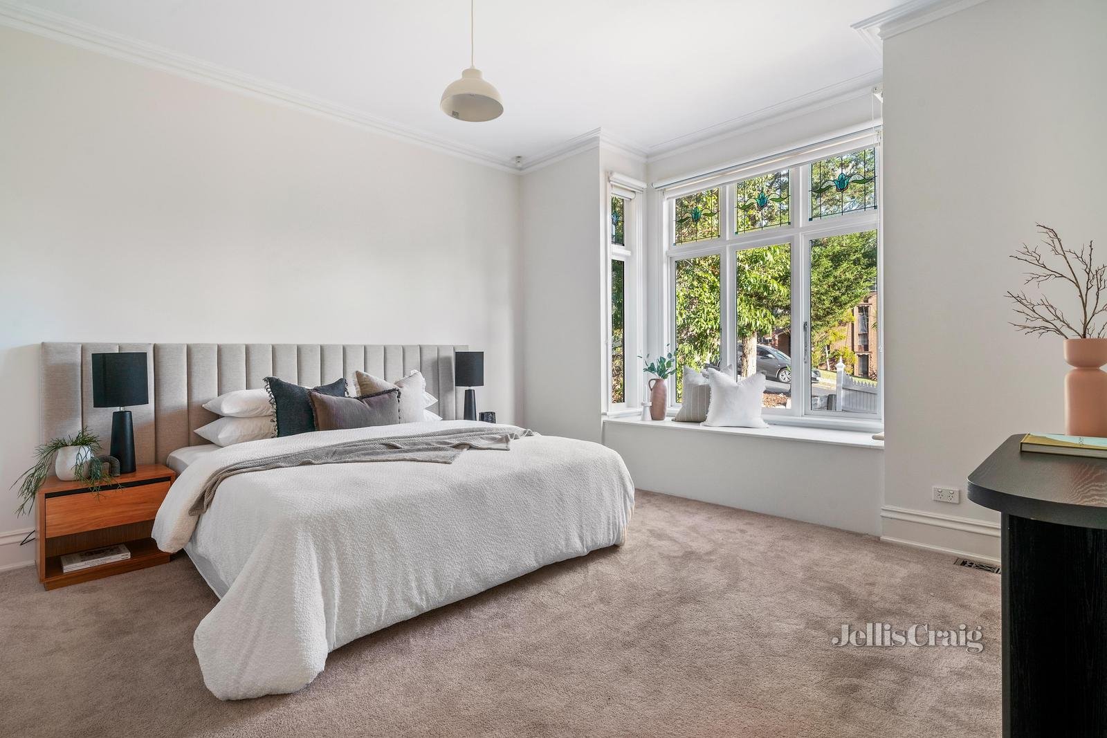 13 Lilian Parade, Eltham image 10
