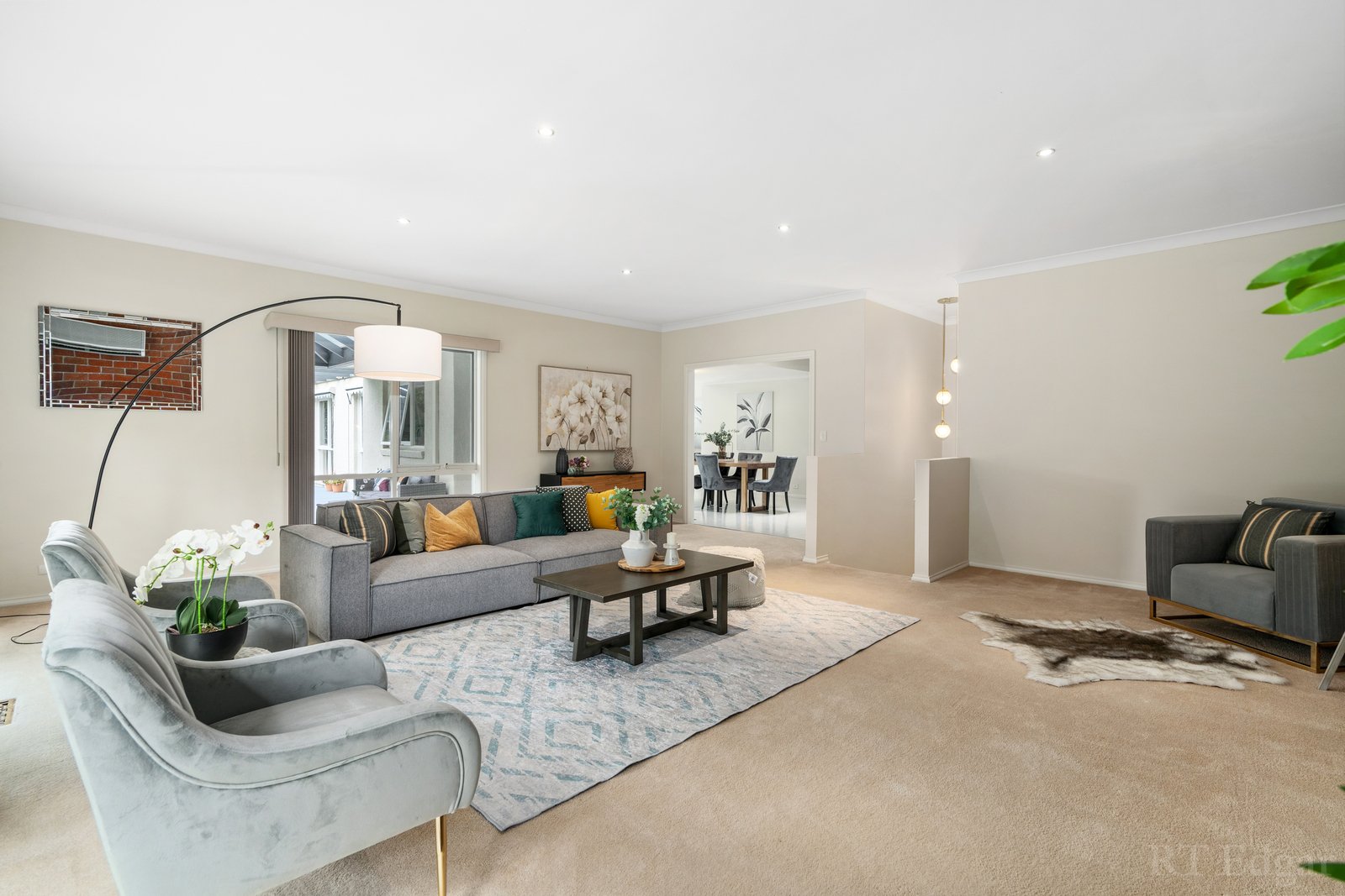 Property Gallery Thumbnail 2
