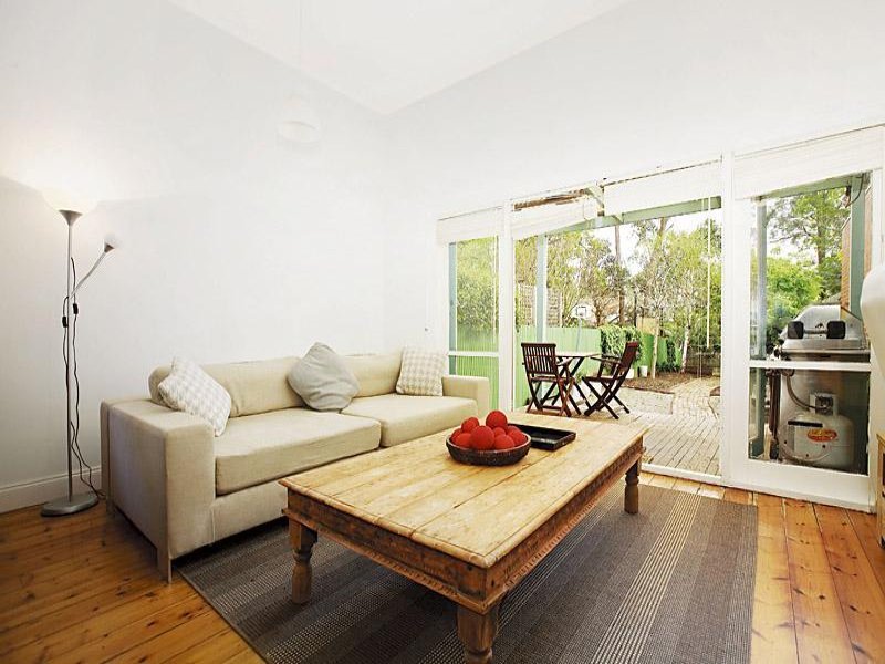 13 Lingwell Road, Hawthorn East image 3