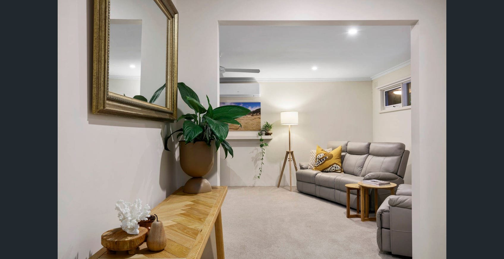 Property Gallery Thumbnail 8