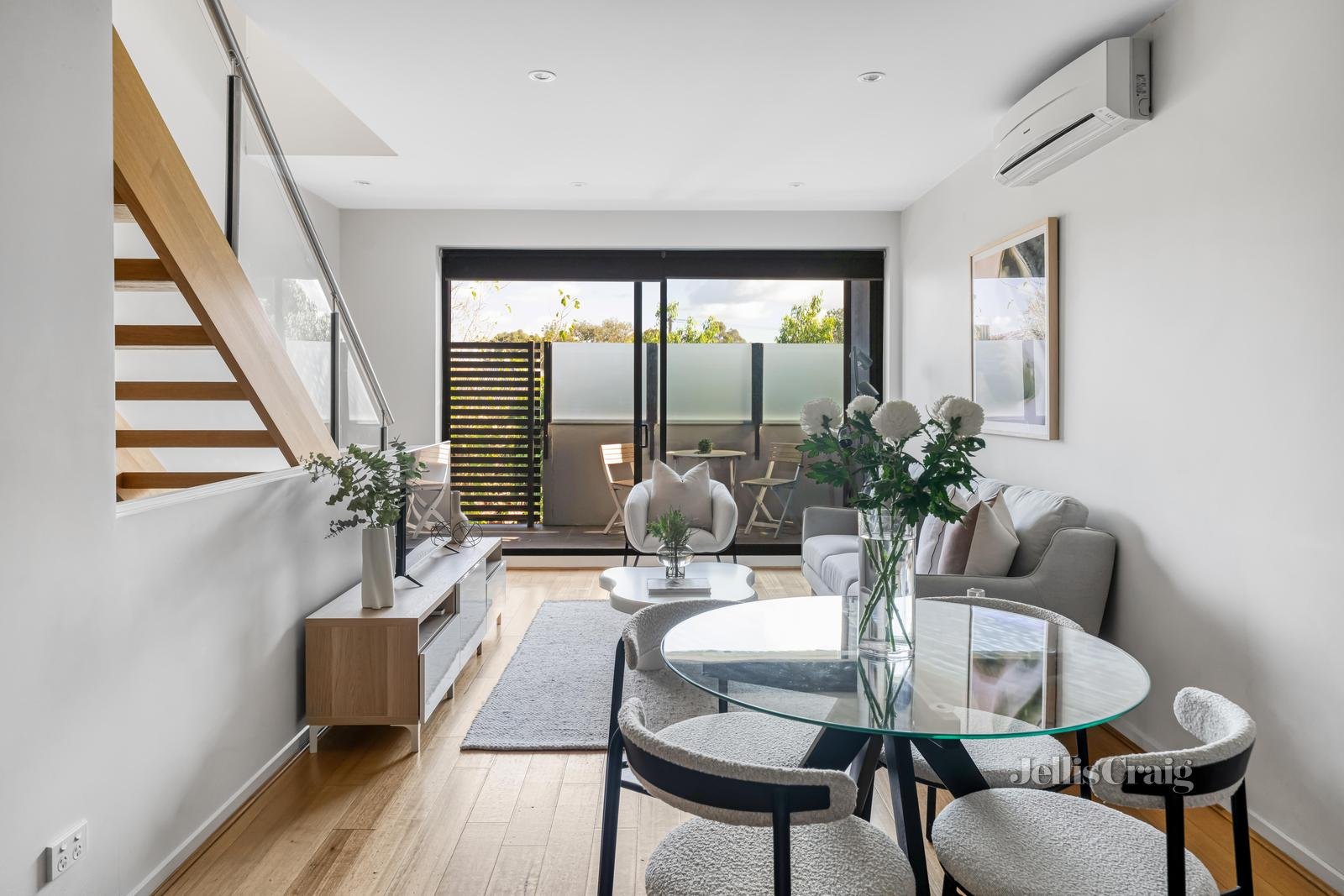 13 Lomandra Walkway, Brunswick East image 3