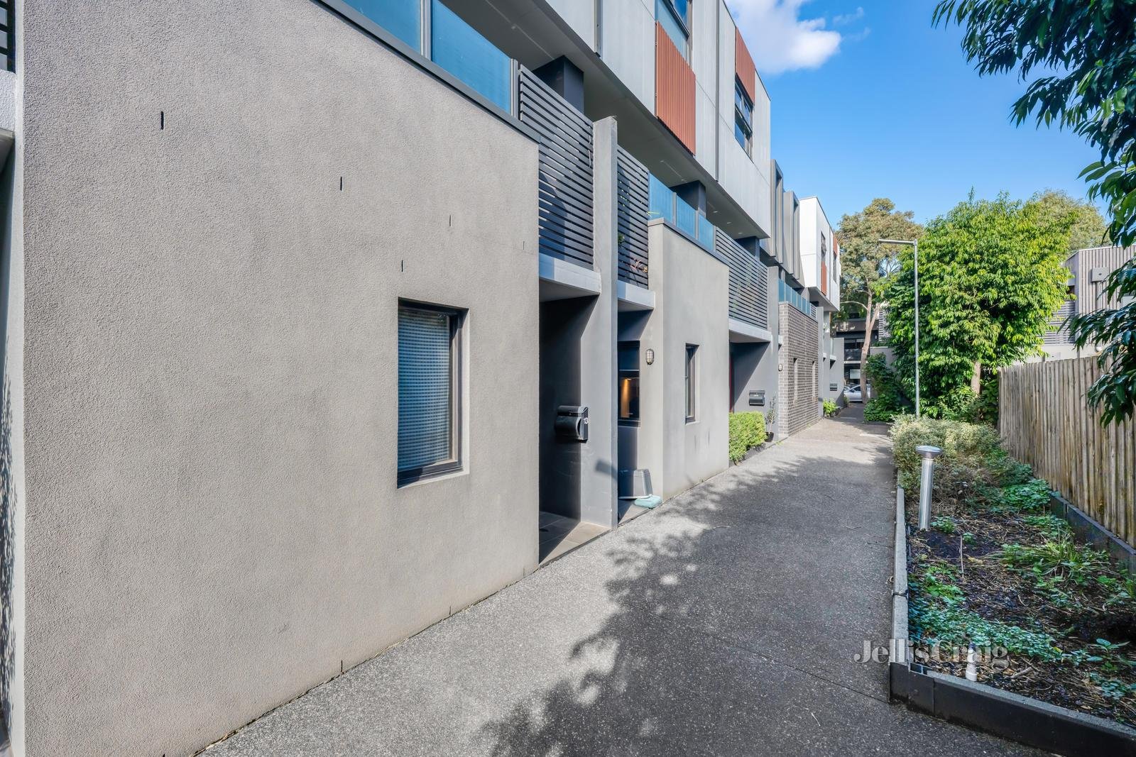 13 Lomandra Walkway, Brunswick East image 15