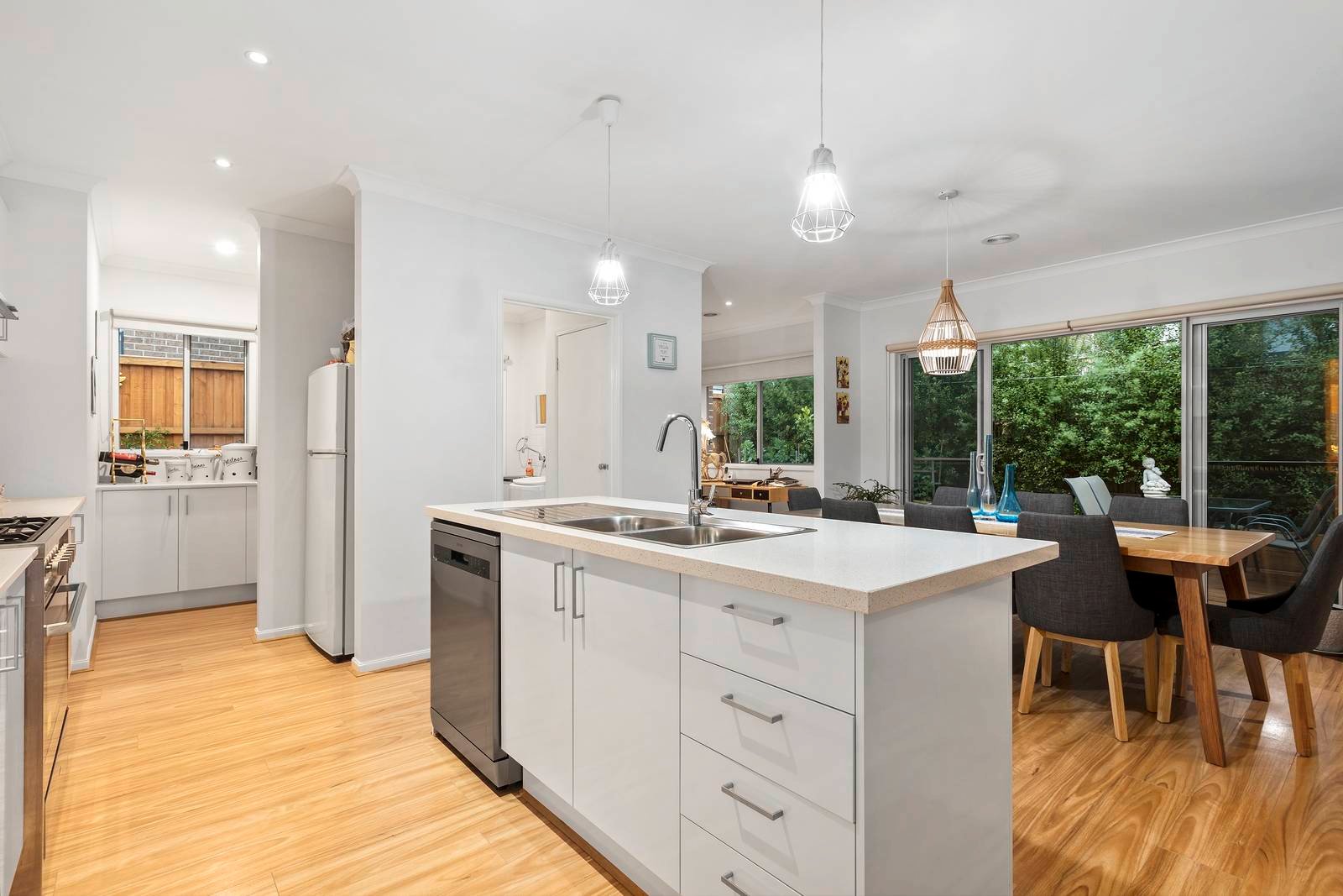 Property Gallery Thumbnail 3