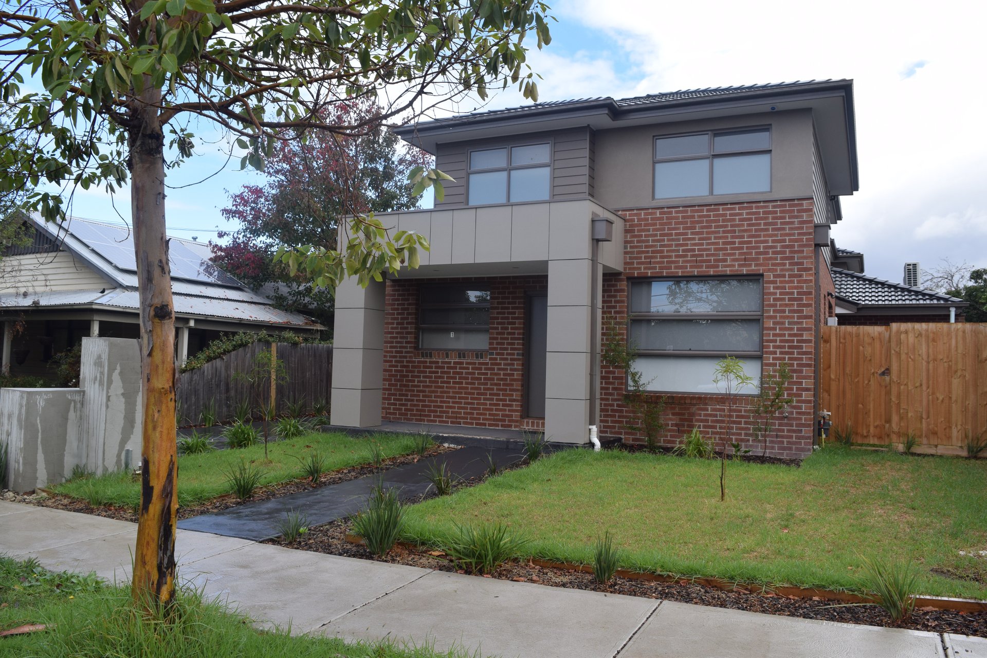 Property Gallery - Main Image