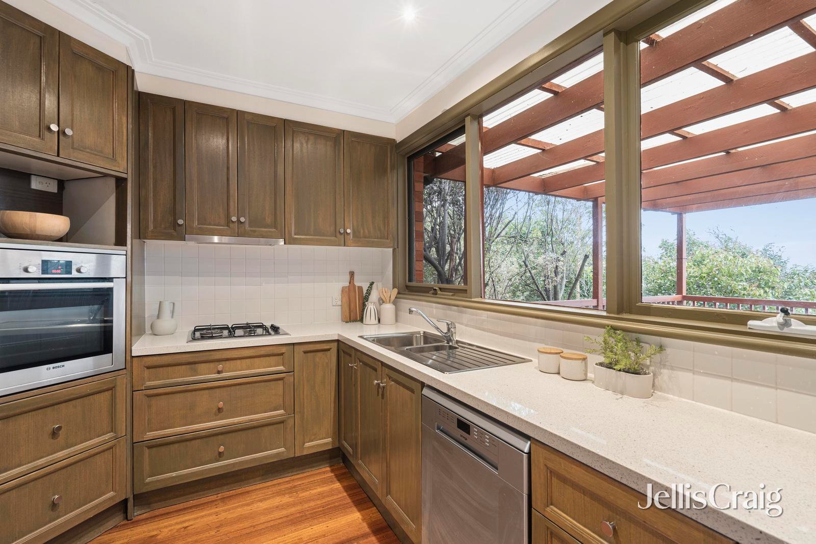 13 Lowan Avenue, Templestowe&nbsp;Lower image 3