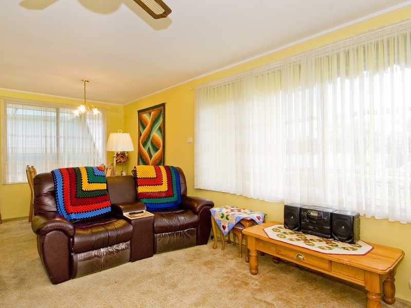 13 Lucas Street, Newcomb image 4